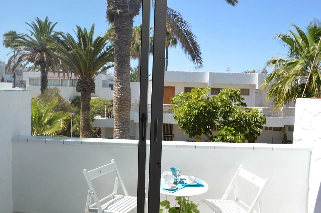 Apartment Pino'S Vivienda Vacacional Costa Del Silencio Spain